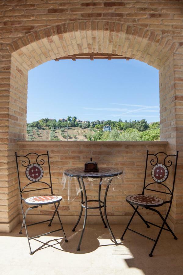 B&B L' Antica Fonte Spinetoli Ngoại thất bức ảnh